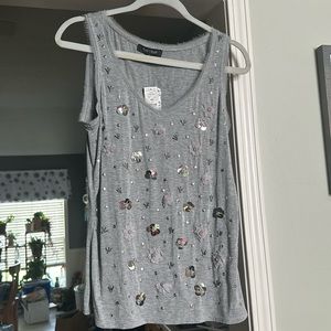 Grey women’s tank top with beautiful embellishments on the front